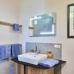 Ruhige In Inklusive Sauna *