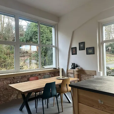 Coole Lofts *